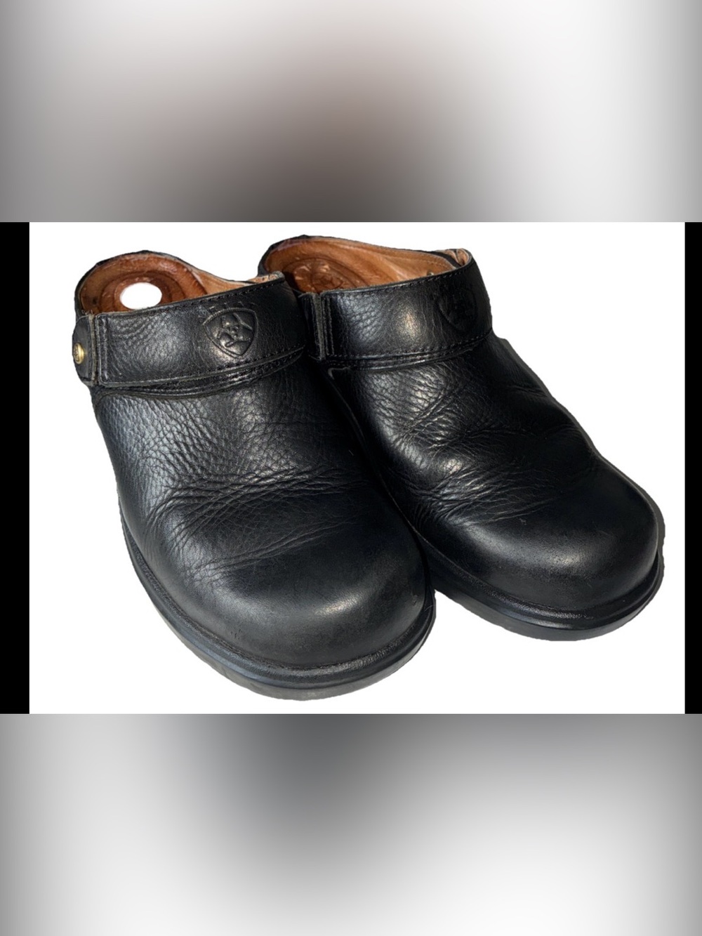 Ariat-Woman’s Santa Cruz black leather slip-on clog mules size 6.5B style #93801
